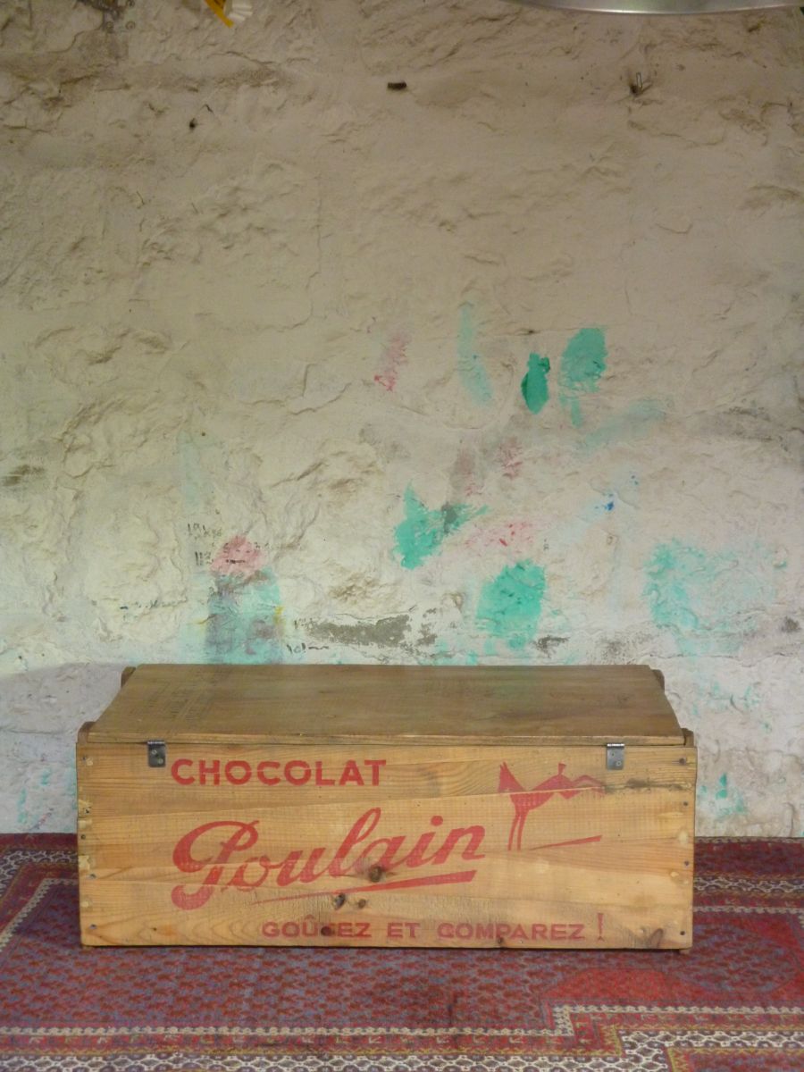 rare ancienne caisse bois chocolat Poulain old wooden box chocolate pub  déco bar