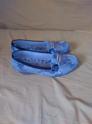 Petites chaussures