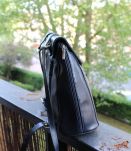 sac à dos en cuir bleu marine vintage
