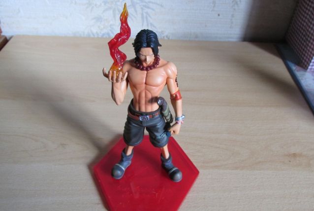 Figurine One Piece Monkey D. Luffy Dx Portgas D. Ace 