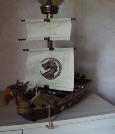grand bateau pirate lego