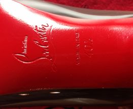 Escarpins Louboutin Kaki vernis