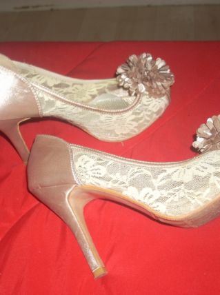 CHAUSSURES