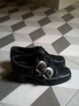 Jolies derbies très rétro/vintage