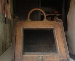 chaufferette ancienne en bois