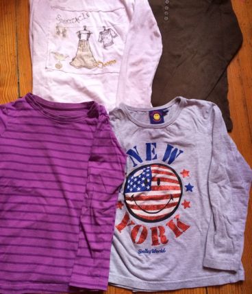 Lot 4 t-shirts 8 ans