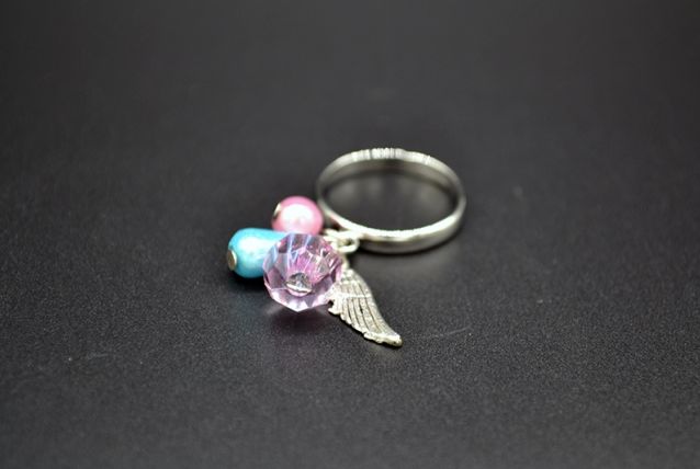 BAGUE PERLES ET BRELOQUES