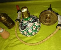 Chicha faite et peinte à la main 