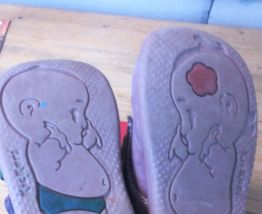 Kickers rose foncé à scratch modèle BILOU - taille 20