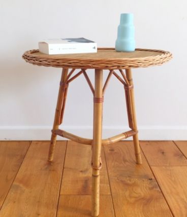 Table basse tripode en rotin vintage 70