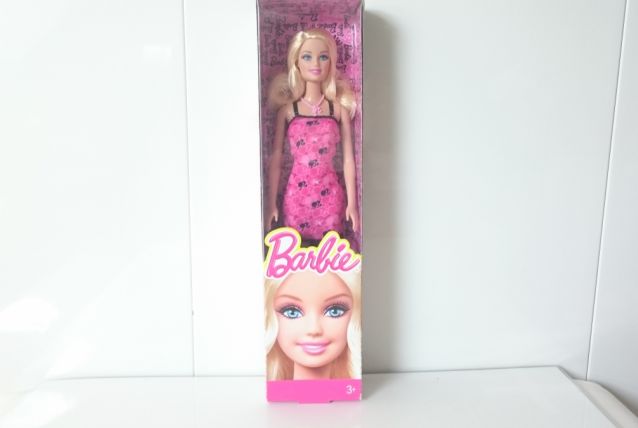 POUPEE BARBIE  BCN30