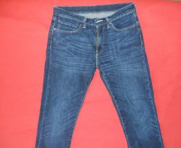 Jean levis 710