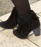 Bottines talons noires à Franges