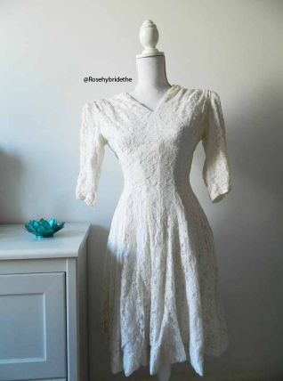 Robe de mariée vintage en dentelle blanche 40's 50's