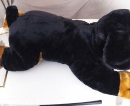 Peluche chien géant