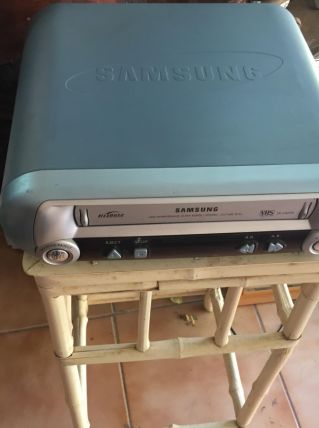 magnétoscope VHS samsung