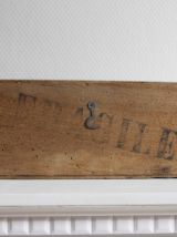 boîte en bois vintage avec tampon  FRAGILE