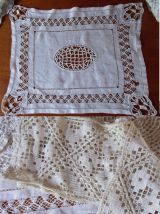 BEAU LOT DENTELLE ANCIENNE / BRODERIE / CROCHET / MERCERIE