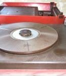 Tourne disques Brand des seventies rouge