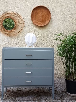 Commode en bois kaki