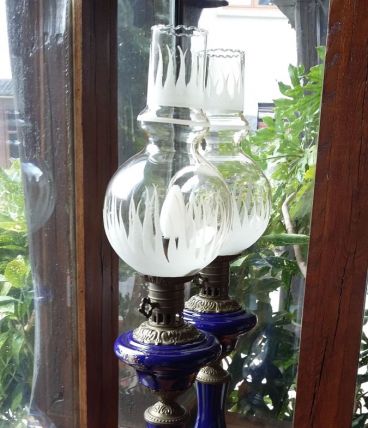 2 lampes à petrole Napoléon