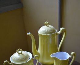 Service café Limoges couleur Jaune