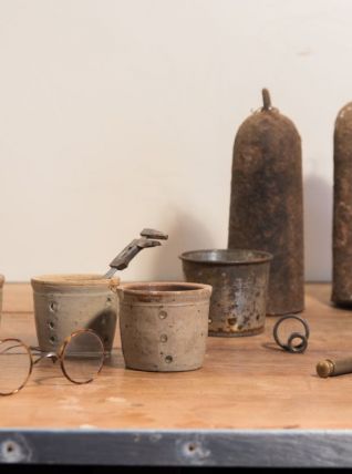 Lot de 3 anciennes faisselles en terre émaillée.