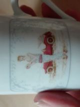 4 jolies tasses à café 