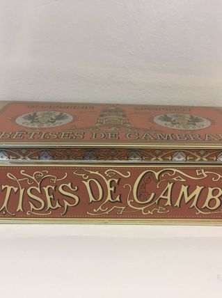 Boite en métal vintage