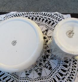 Vasque et pichet, ensemble de toilette, très joli décor, Orc