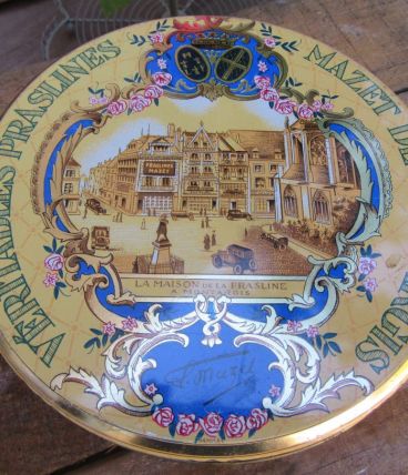 Boite ronde en métal " Mazet de Montargis, Véritable praslin