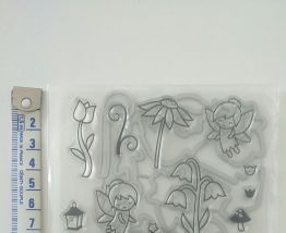 Tampons et matrices pour scrapbooking