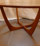 Table basse en teck vintage dessus verre clair