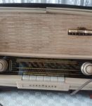 Ancien poste de radio Nordmende modèle Elektra