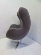 Fauteuil forme d'oeuf