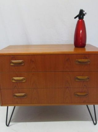 Commode teck vintage pieds épingles