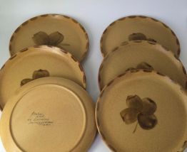 6 Assiettes à dessert en grès