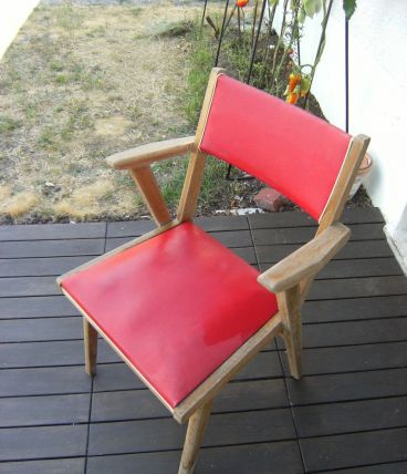 chaise rouge skaï 