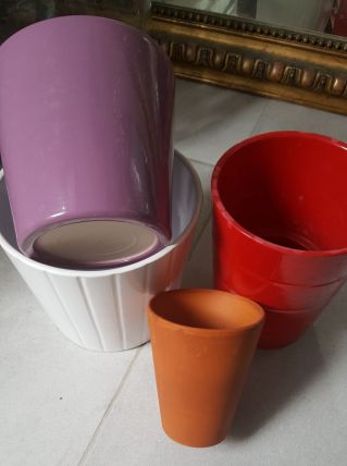 Caches pots