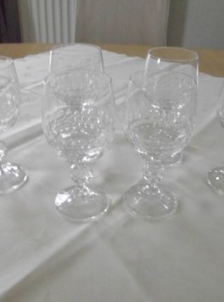 6 verres à vin en cristal
