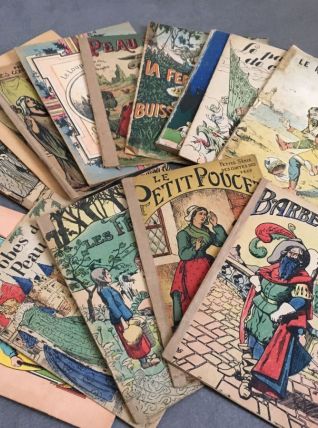 Lot de 13 petits revues/livres ancien