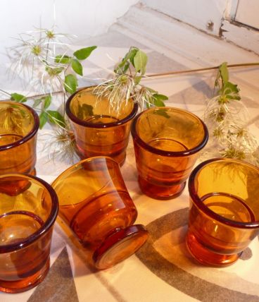 Service de 6 verres Duralex 60 bruns à pied