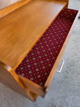 Commode en bois massif
