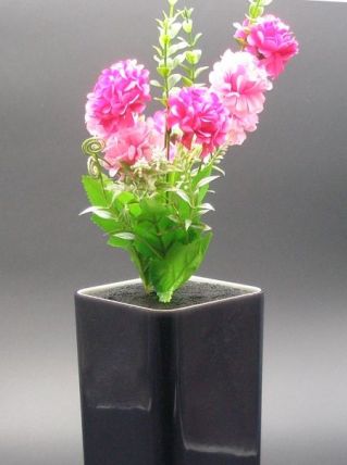 Vase rectangulaire années 70, intérieur plein