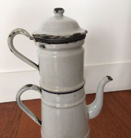 Cafetière ancienne émaillée 1 Litre