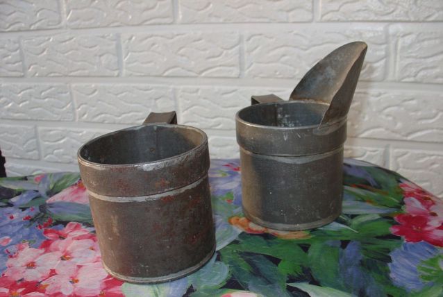 PINTES ANCIENNES DE FERME