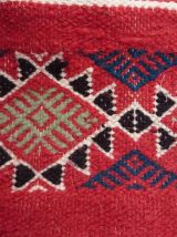 Kilim tapis rouge berbère fait à la main en laine 