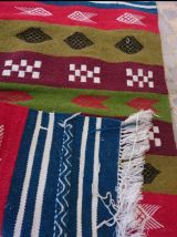 Tapis berbère multicolore fait à la main 