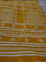 Tapis jaune et blanc en pure laine 105cm*60cm