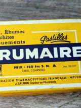 3  boîtes à pastilles en métal